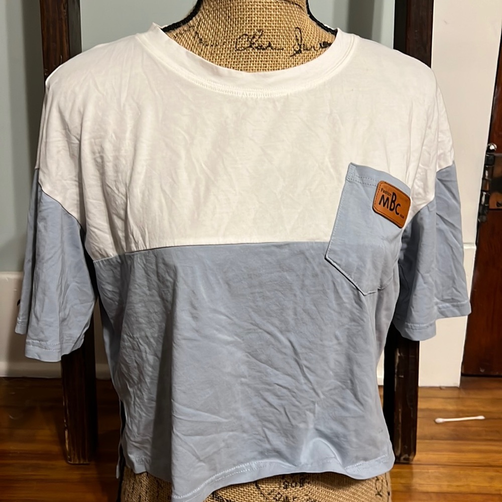 Fashion MBC half white-half baby blue crop top with faux leather patch on pocket